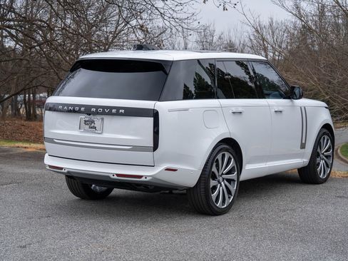 Used 2024 Land Rover Range Rover Autobiography image 7