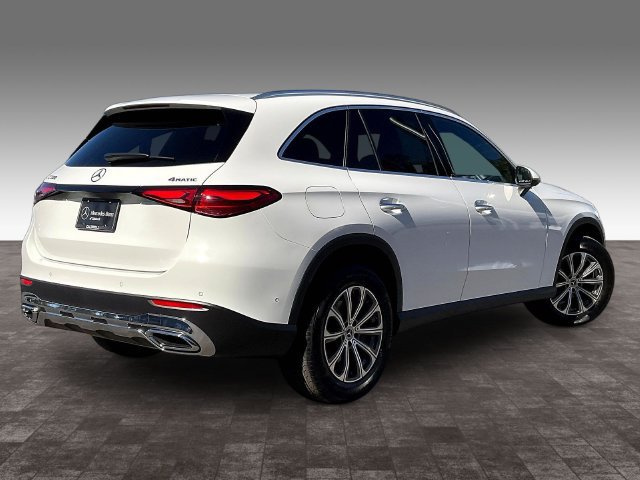 Used 2026 Mercedes-Benz GLC 300 4MATIC image 5