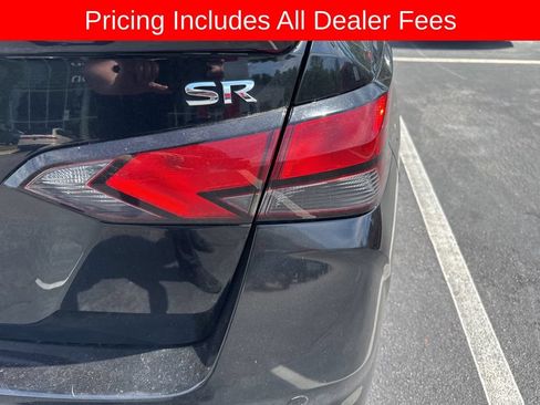Used 2020 Nissan Versa SR FWD image 3