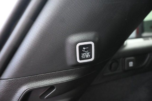 Used 2024 Jeep Grand Cherokee Summit AWD/4WD image 9