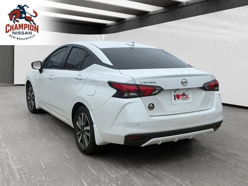 Used 2025 Nissan Versa SV w/ Trunk Package FWD image 3