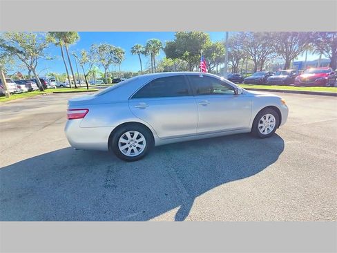 Used 2009 Toyota Camry image 31