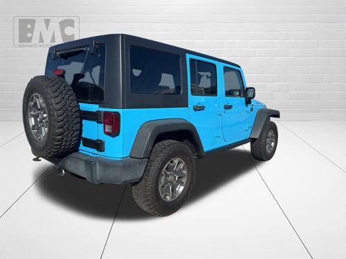 Used 2018 Jeep Wrangler Unlimited Rubicon w/ Cold Weather Group AWD/4WD image 3