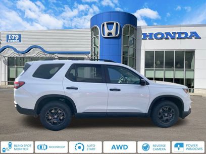 New 2025 Honda Pilot TrailSport