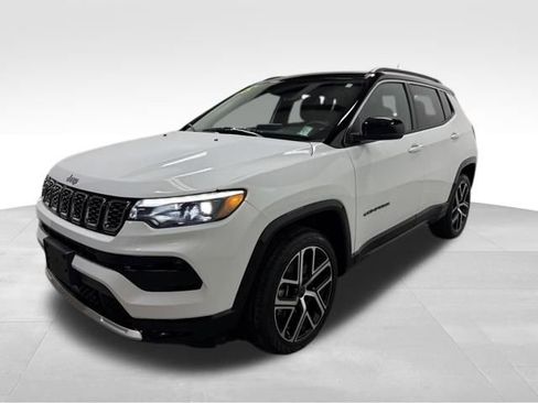 Certified 2025 Jeep Compass Limited w/ Elite Group image 3