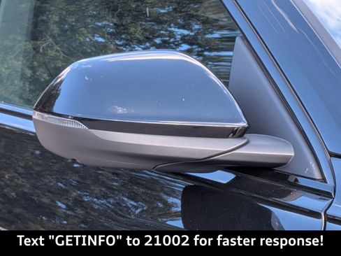 New 2025 Audi RS Q8 performance image 12