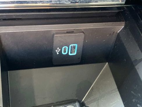 Used 2025 Ford F450 Lariat AWD/4WD image 26