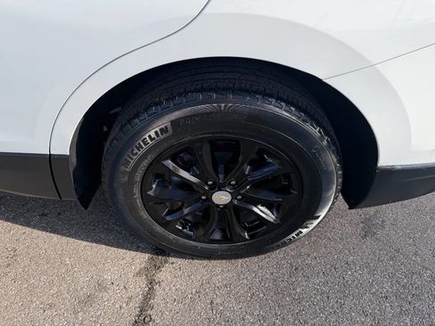 Used 2021 Chevrolet Equinox LT image 35