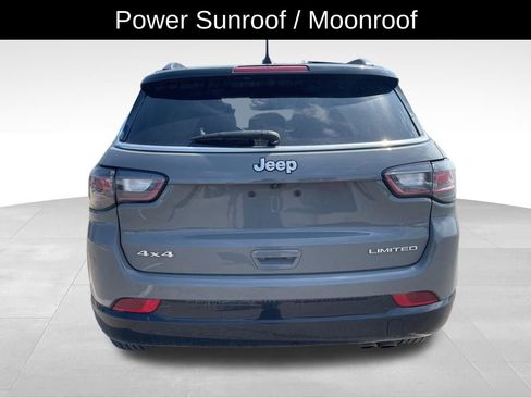 Used 2022 Jeep Compass Limited w/ Elite Group AWD/4WD image 7