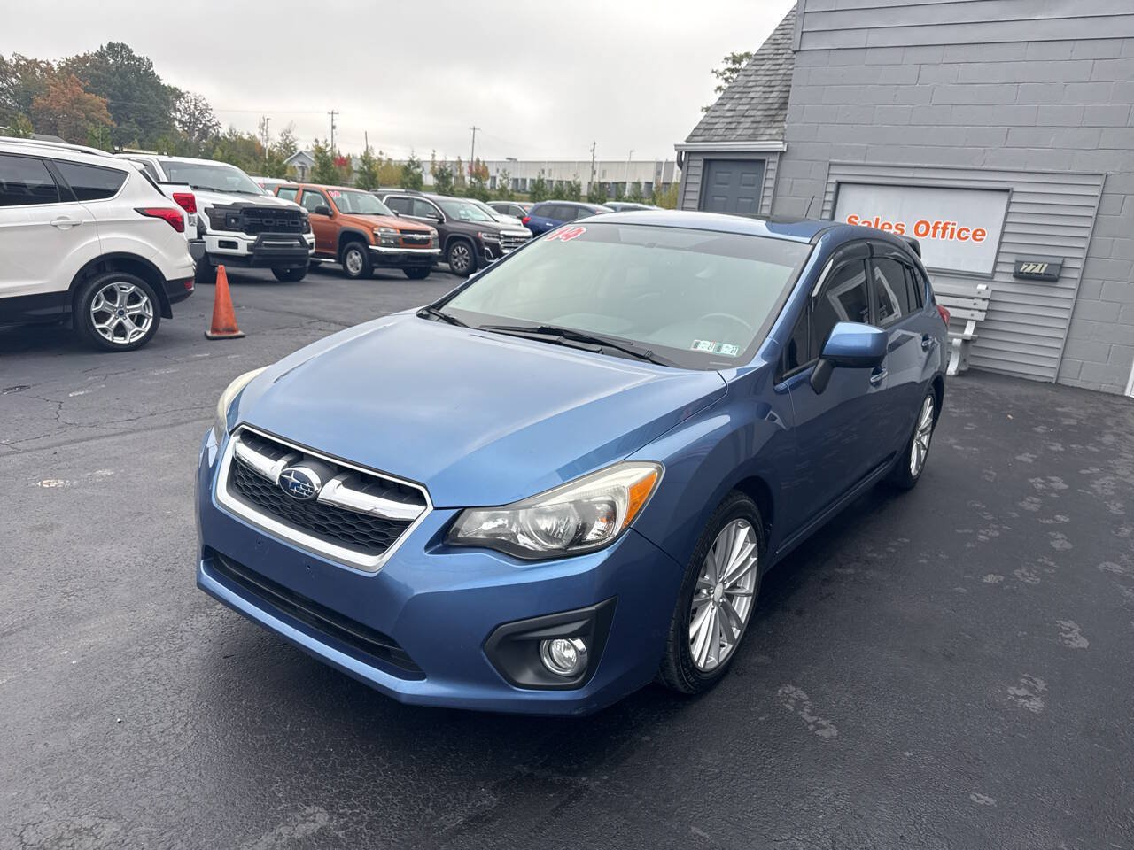 Used 2014 Subaru Impreza 2.0i Limited w/ Popular Package #1 AWD/4WD image 3