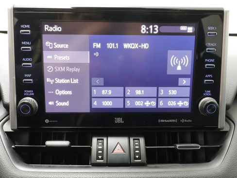 Used 2022 Toyota RAV4 XSE image 9