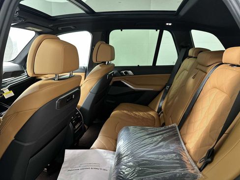 New 2026 BMW X5 xDrive40i w/ M Sport Package image 19
