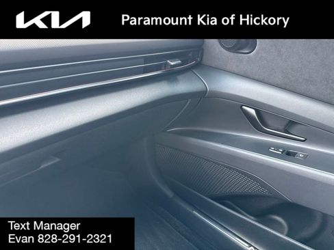 Used 2025 Hyundai Elantra N FWD image 29