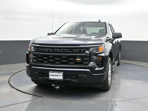 Used 2022 Chevrolet Silverado 1500 Custom RWD image 24