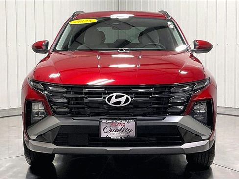 Used 2025 Hyundai Tucson SEL image 2