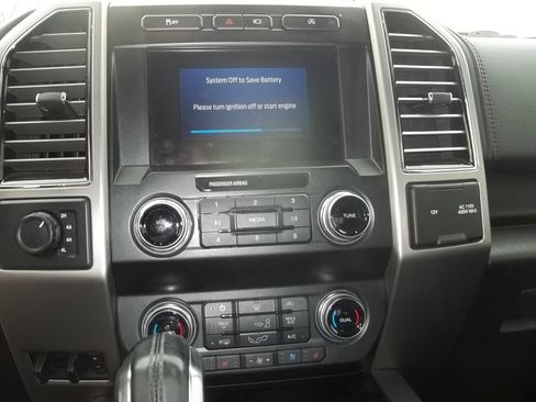 Used 2020 Ford F150 Platinum w/ Equipment Group 701A Luxury image 8