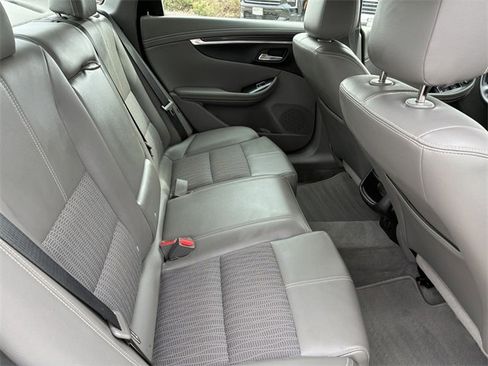 Used 2018 Chevrolet Impala LS image 14