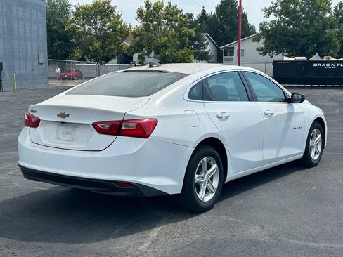 Used 2020 Chevrolet Malibu LS FWD image 3