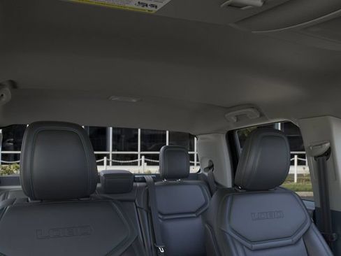 New 2026 Ford Maverick Lobo AWD/4WD image 12