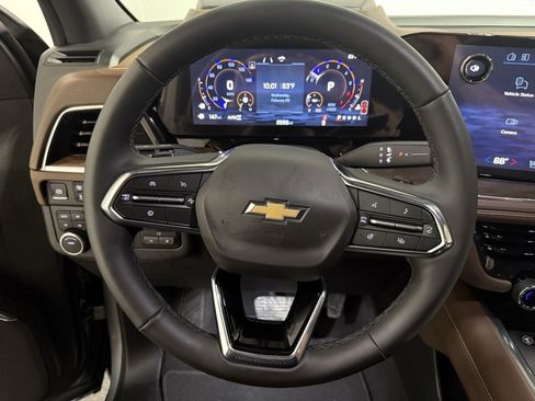 Certified 2025 Chevrolet Tahoe High Country w/ Sun And Tow Package image 11