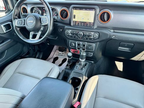 Used 2020 Jeep Gladiator Mojave AWD/4WD image 14
