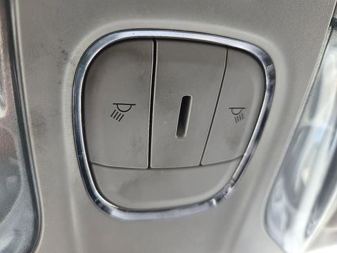 Used 2018 Jeep Compass Latitude w/ Popular Equipment Group AWD/4WD image 21