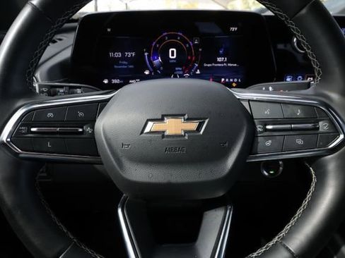 Used 2024 Chevrolet Traverse LT image 14