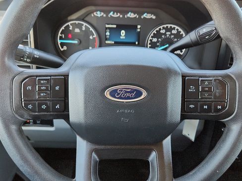 Used 2024 Ford F250 XLT w/ FX4 Off-Road Package AWD/4WD image 19