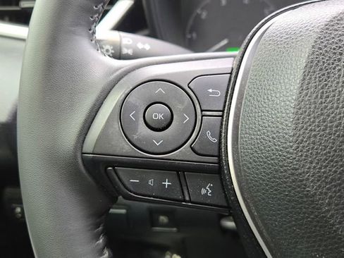 Used 2024 Toyota Corolla SE w/ SE Package FWD image 22