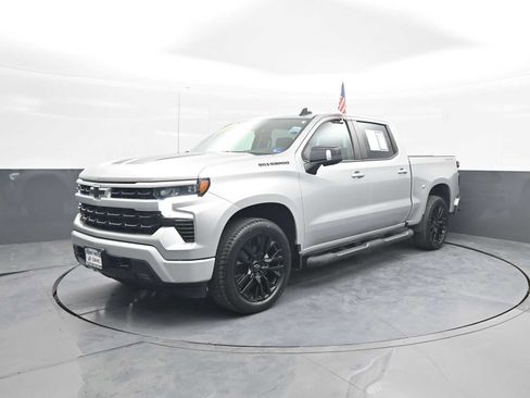 Used 2022 Chevrolet Silverado 1500 RST w/ Rally Edition AWD/4WD image 4