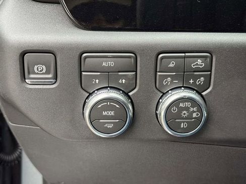 New 2026 GMC Sierra 1500 SLT w/ SLT Premium Package image 24