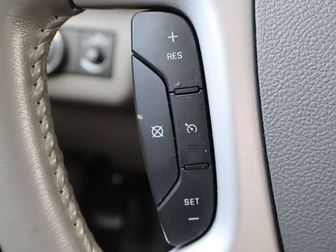 Used 2012 Chevrolet Traverse LT AWD/4WD image 31