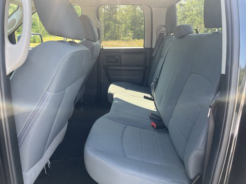 Used 2019 RAM 1500 Express image 16