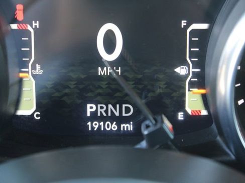 Used 2022 Jeep Wrangler Unlimited Sport AWD/4WD image 18