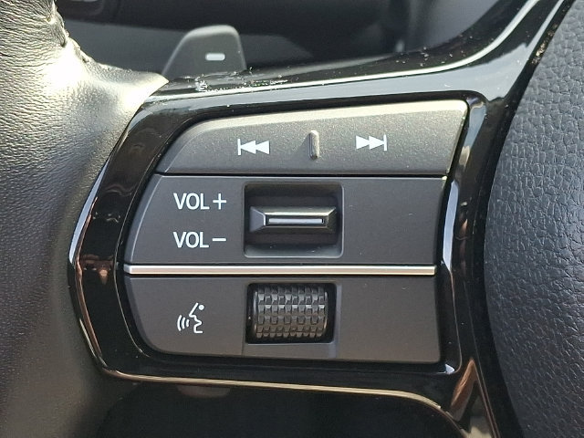 Used 2023 Honda Accord Touring image 25