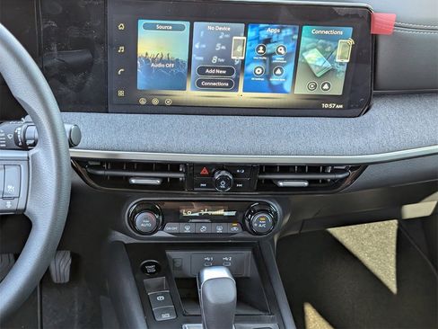 New 2026 Nissan Kicks SV image 11