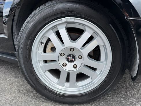 Used 2007 Ford Mustang Premium RWD image 31