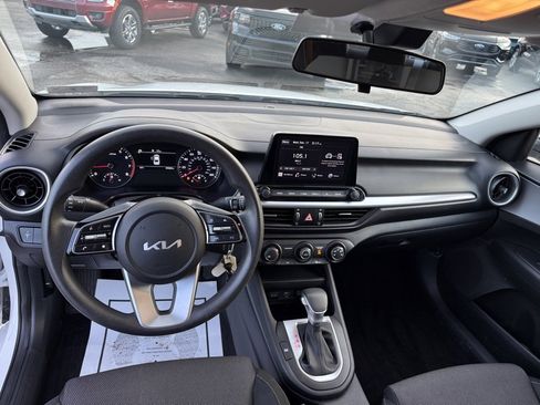Used 2022 Kia Forte Sedan image 13