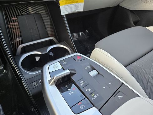 New 2026 BMW X1 xDrive28i w/ Technology Package image 23