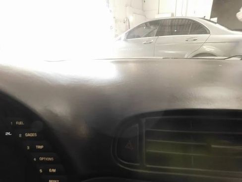 Used 2001 Chevrolet Corvette w/ Preferred Equipment Group2 image 32