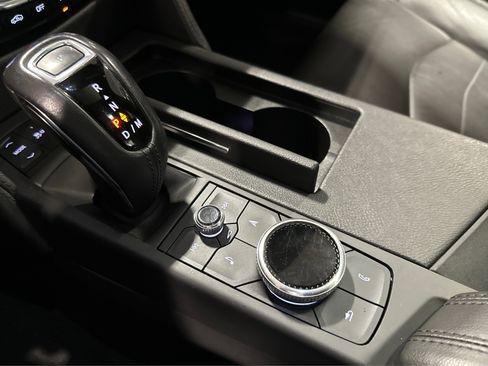 Used 2020 Cadillac CT6 Luxury image 36