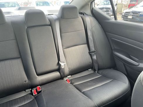 Used 2025 Nissan Altima 2.5 SV image 38