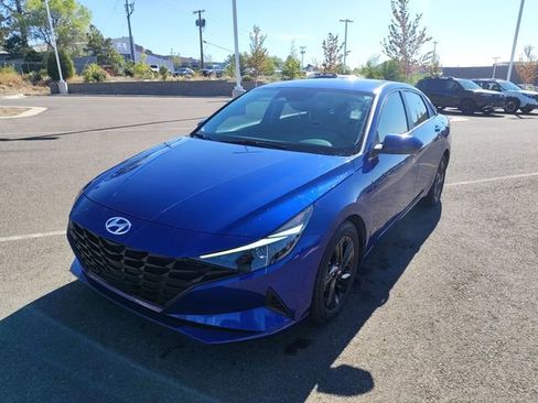 Used 2021 Hyundai Elantra SEL w/ Convenience Package FWD image 13