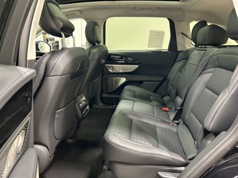 New 2026 Lincoln Nautilus Reserve AWD/4WD image 30