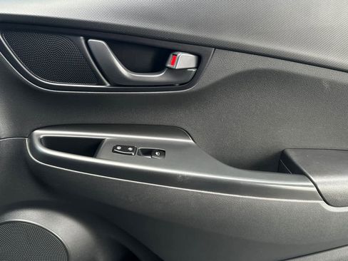 Used 2022 Hyundai Kona SEL FWD image 18
