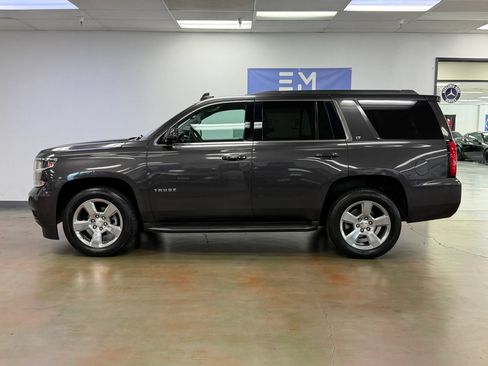 Used 2018 Chevrolet Tahoe LT w/ Luxury Package RWD image 10