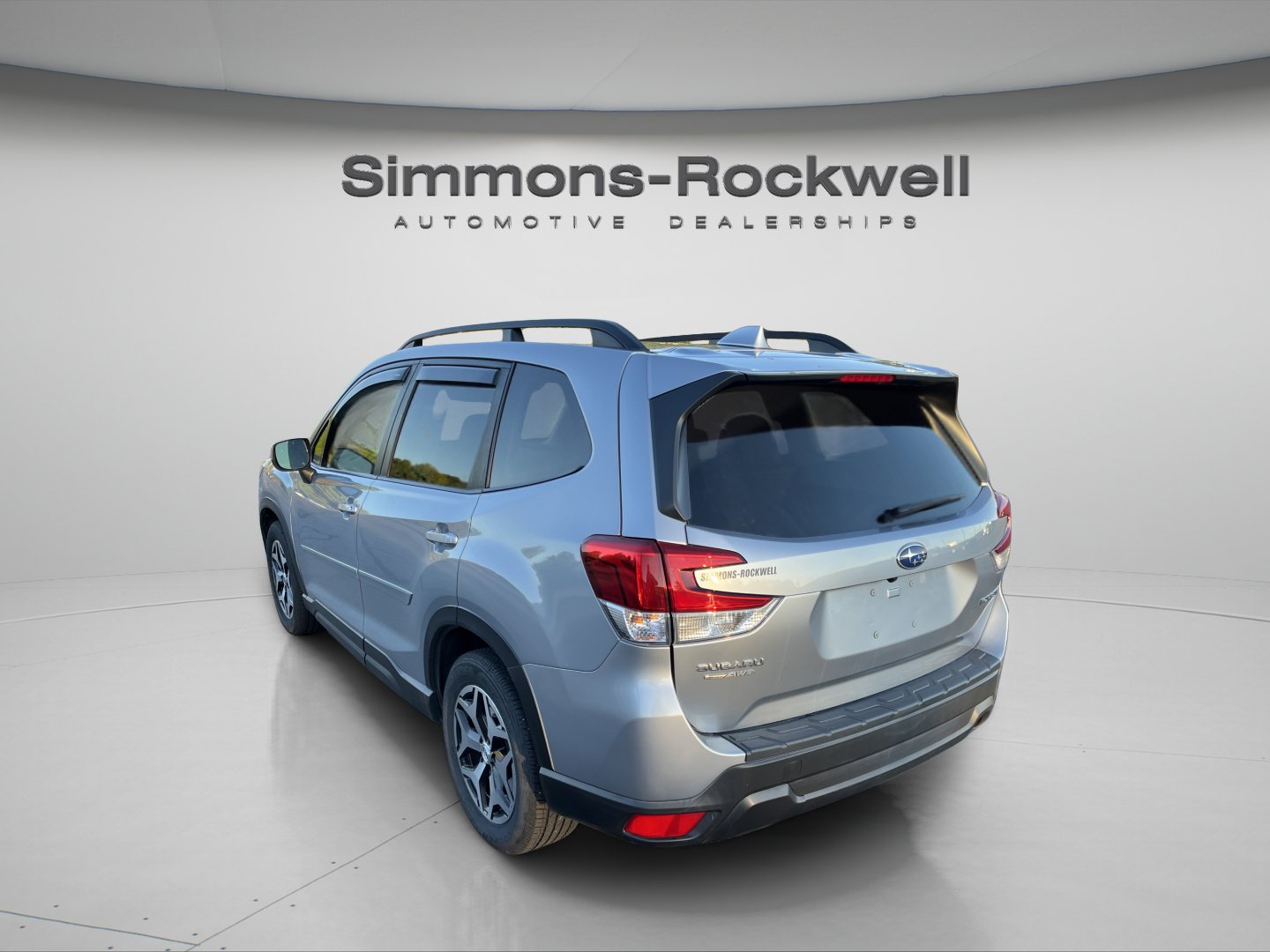 Used 2021 Subaru Forester Premium AWD/4WD image 3