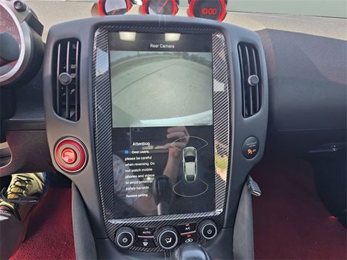 Used 2016 Nissan 370Z Touring image 19