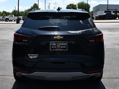 Used 2023 Chevrolet Blazer LT w/ Convenience Package FWD image 9