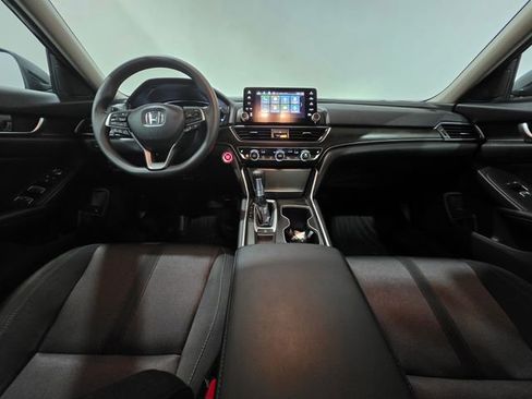 Used 2018 Honda Accord EX image 14